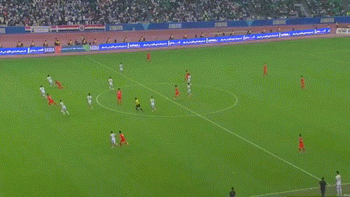 Tình huống lập công của Phạm Tuấn Hải phút 84. Tình huống lập công của Phạm Tuấn Hải phút 84.