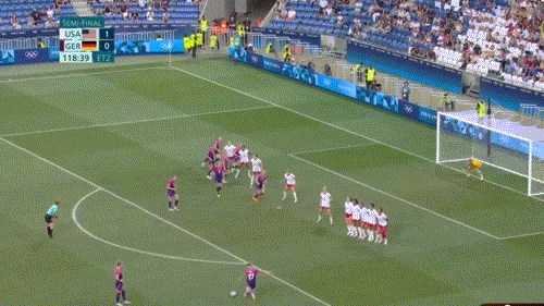 Tuyển nữ Mỹ lần thứ 6 vào chung kết Olympic nhờ bàn thắng hiệp phụ trước tuyển Đức ảnh 35