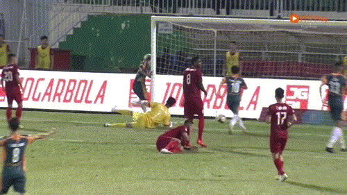 LPBank HAGL vất vả ngược dòng thắng Hồng Lĩnh Hà Tĩnh 2-1 trên sân nhà ảnh 16 LPBank HAGL vất vả ngược dòng thắng Hồng Lĩnh Hà Tĩnh 2-1 trên sân nhà ảnh 16