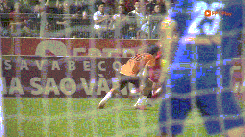 Đánh bại HAGL, Hà Tĩnh vào tốp đầu LPBank V-League 2024/25 ảnh 8