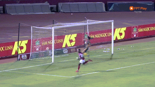 Timite lập cú đúp, CLB TP.HCM đại phá LPBank HAGL 4-1 ảnh 36