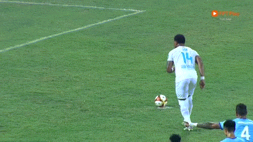 Thắng nghẹt thở Bình Dương trên chấm 11m, Nam Định giành vé vào bán kết Cúp Quốc gia 2023/24 ảnh 17