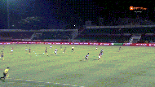 Timite lập cú đúp, CLB TP.HCM đại phá LPBank HAGL 4-1 ảnh 13