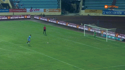 Thắng nghẹt thở Bình Dương trên chấm 11m, Nam Định giành vé vào bán kết Cúp Quốc gia 2023/24 ảnh 46