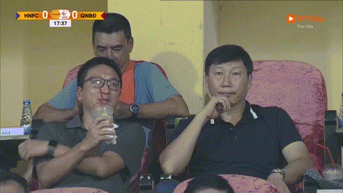 Văn Quyết giúp Hà Nội thắng trận ra quân V-League ảnh 17 Văn Quyết giúp Hà Nội thắng trận ra quân V-League ảnh 17