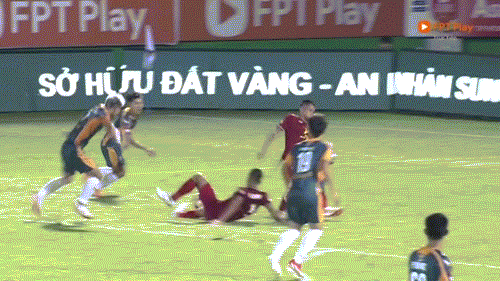 LPBank HAGL vất vả ngược dòng thắng Hồng Lĩnh Hà Tĩnh 2-1 trên sân nhà ảnh 18 LPBank HAGL vất vả ngược dòng thắng Hồng Lĩnh Hà Tĩnh 2-1 trên sân nhà ảnh 18