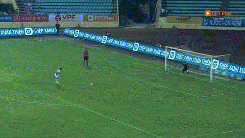 Thắng nghẹt thở Bình Dương trên chấm 11m, Nam Định giành vé vào bán kết Cúp Quốc gia 2023/24 ảnh 47