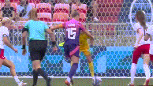 Tuyển nữ Mỹ lần thứ 6 vào chung kết Olympic nhờ bàn thắng hiệp phụ trước tuyển Đức ảnh 20