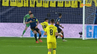 Pha cứu thua không tưởng của De Gea khiến cầu thủ Villarreal phải khen ngợi