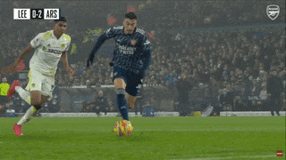 Sao trẻ lập kỷ lục, Arsenal hủy diệt Leeds United