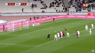 Thắng Hy Lạp tối thiểu, Tây Ban Nha bất ngờ xếp trên Thụy Điển