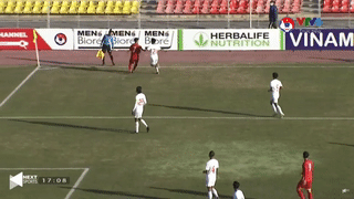 HLV Phạm Minh Đức: U23 Việt Nam may mắn thoát thẻ đỏ