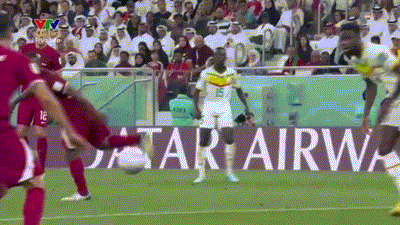 World Cup 2022: Thua Senegal 1-3, Qatar trở thành khán giả chỉ sau 2 lượt trận ảnh 17