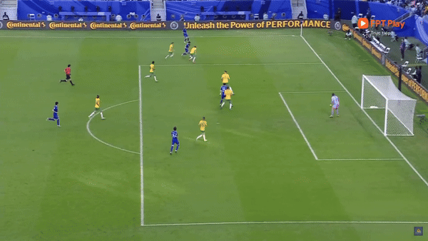 Bất phân thắng bại, Uzbekistan dắt tay Australia vào vòng trong ảnh 10