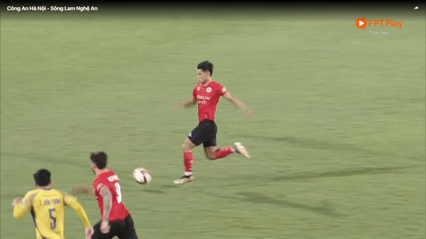 Quang Hải lập siêu phẩm đá phạt, CLB Công an Hà Nội thắng dễ SLNA ảnh 15