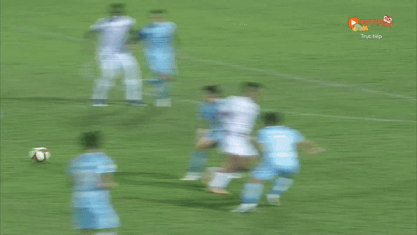 Đè bẹp Hải Phòng, Nam Định vững ngôi đầu V-League ảnh 11