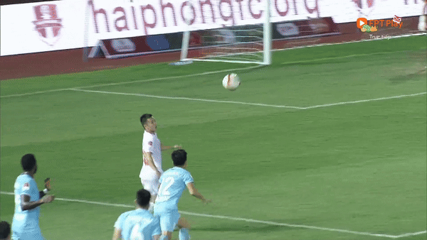 Đè bẹp Hải Phòng, Nam Định vững ngôi đầu V-League ảnh 7