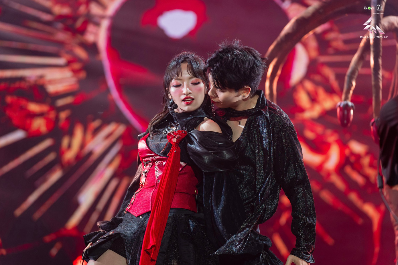 Đào Tử A1J "say bye" sau Live Stage 3. 519427392-673338385747136-7185718991919482312-n.jpg