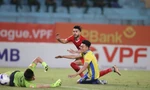 សសរស្តម្ភដូចជា Thanh Chung កំពុងបង្ហាញសញ្ញានៃការថយចុះនៃការអនុវត្ត ដែលធ្វើឱ្យវាកាន់តែពិបាកសម្រាប់ទីក្រុងហាណូយ។