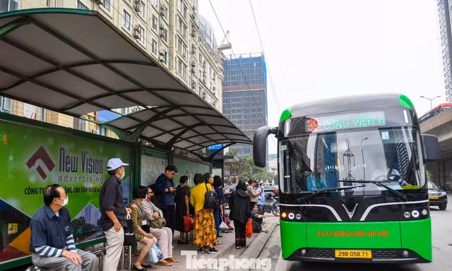 Tổ chức 20 tuyến buýt đến Trung tâm Hội chợ triển lãm Quốc gia