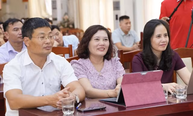 Chuyên Mỹ gìn giữ tinh hoa nghề khảm trai nghìn năm