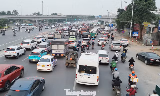 Điều chỉnh giao thông tại nút giao Cổ Linh từ ngày mai (25/1)