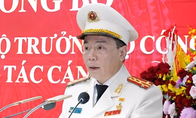 Đại tá Hoàng Quốc Việt giữ chức Giám đốc Công an tỉnh Thanh Hóa