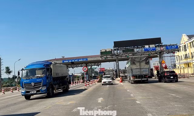Đề nghị xem lại thời gian hoạt động và vị trí trạm thu phí số 1 trên quốc lộ 5
