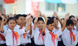 Đối tượng nào được miễn học phí năm học 2025-2026?