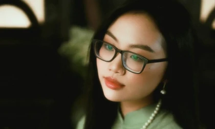 Phương Mỹ Chi sống trong nỗi ám ảnh
