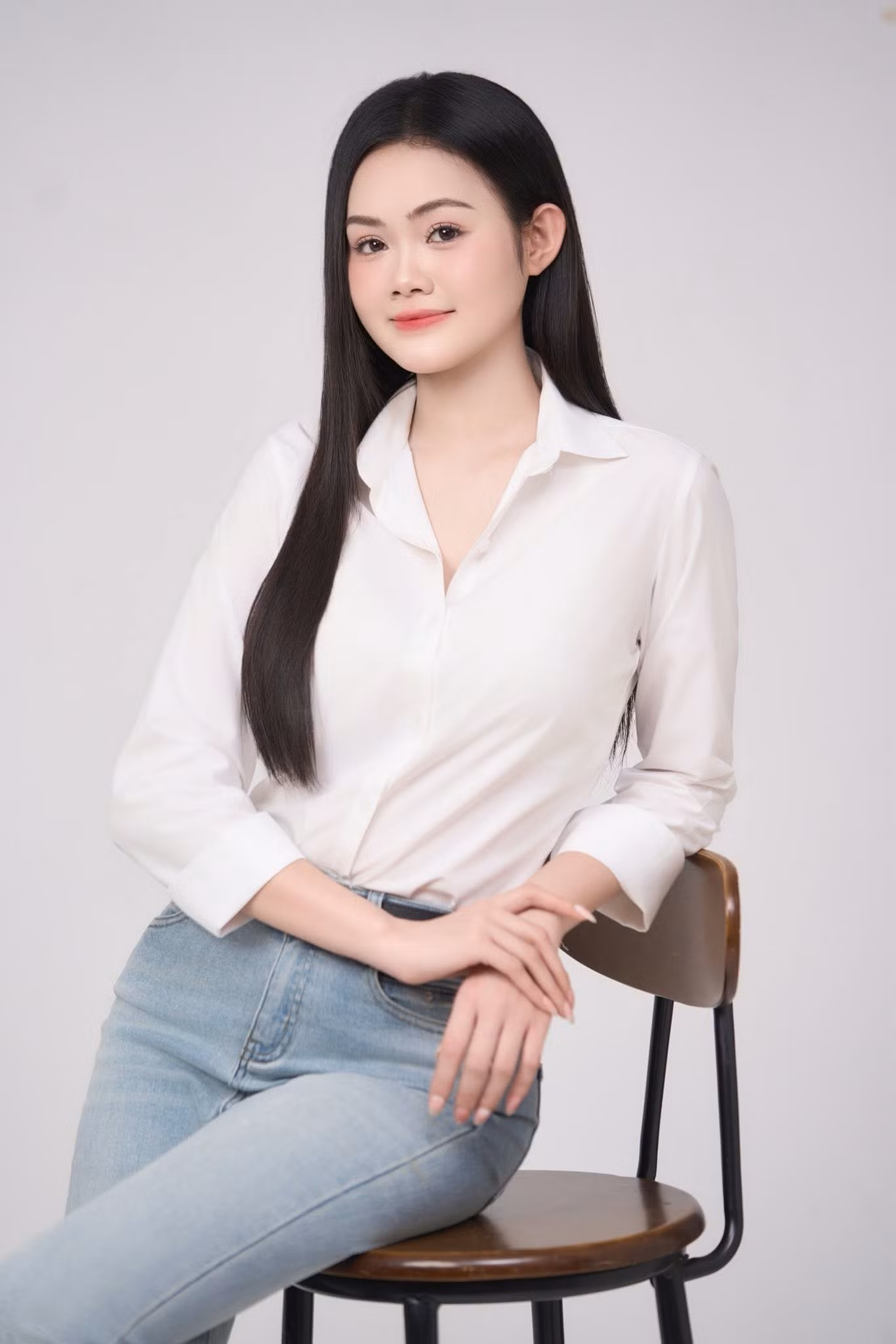 trinh-thi-hue-4.jpg