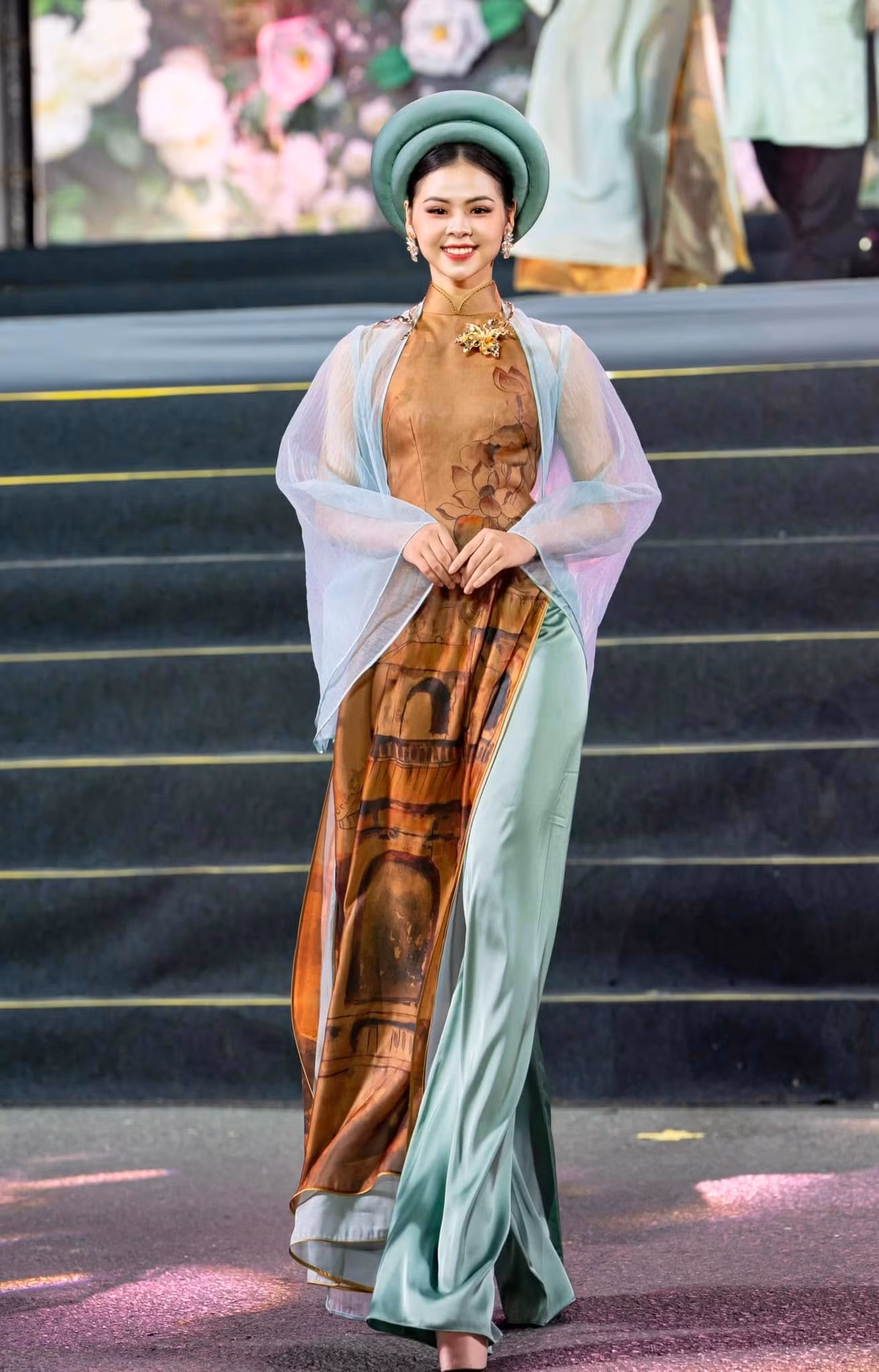 nguyen-ngan-ha-3.jpg