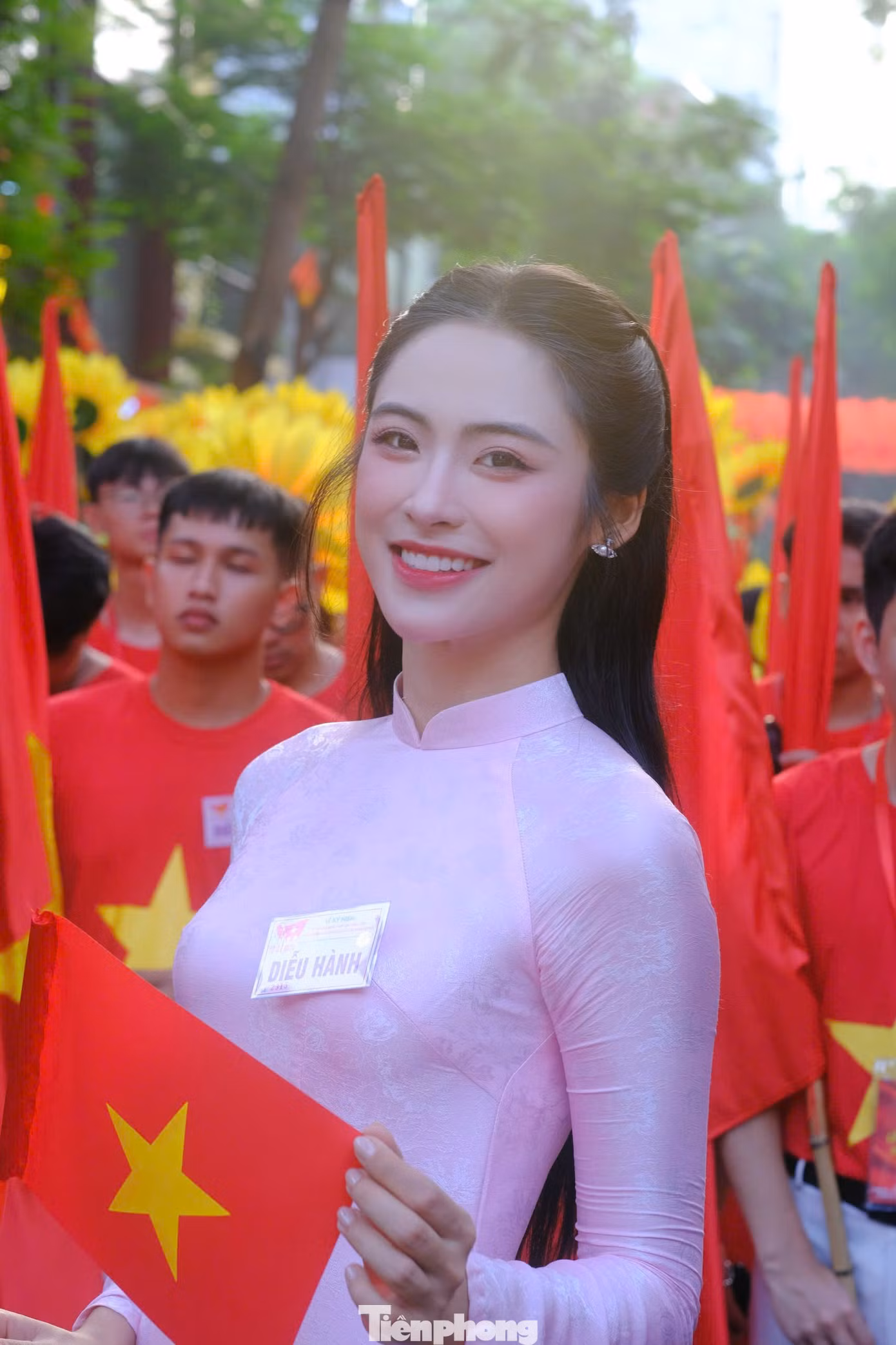 tp-hoahaudieuhanh-15.jpg