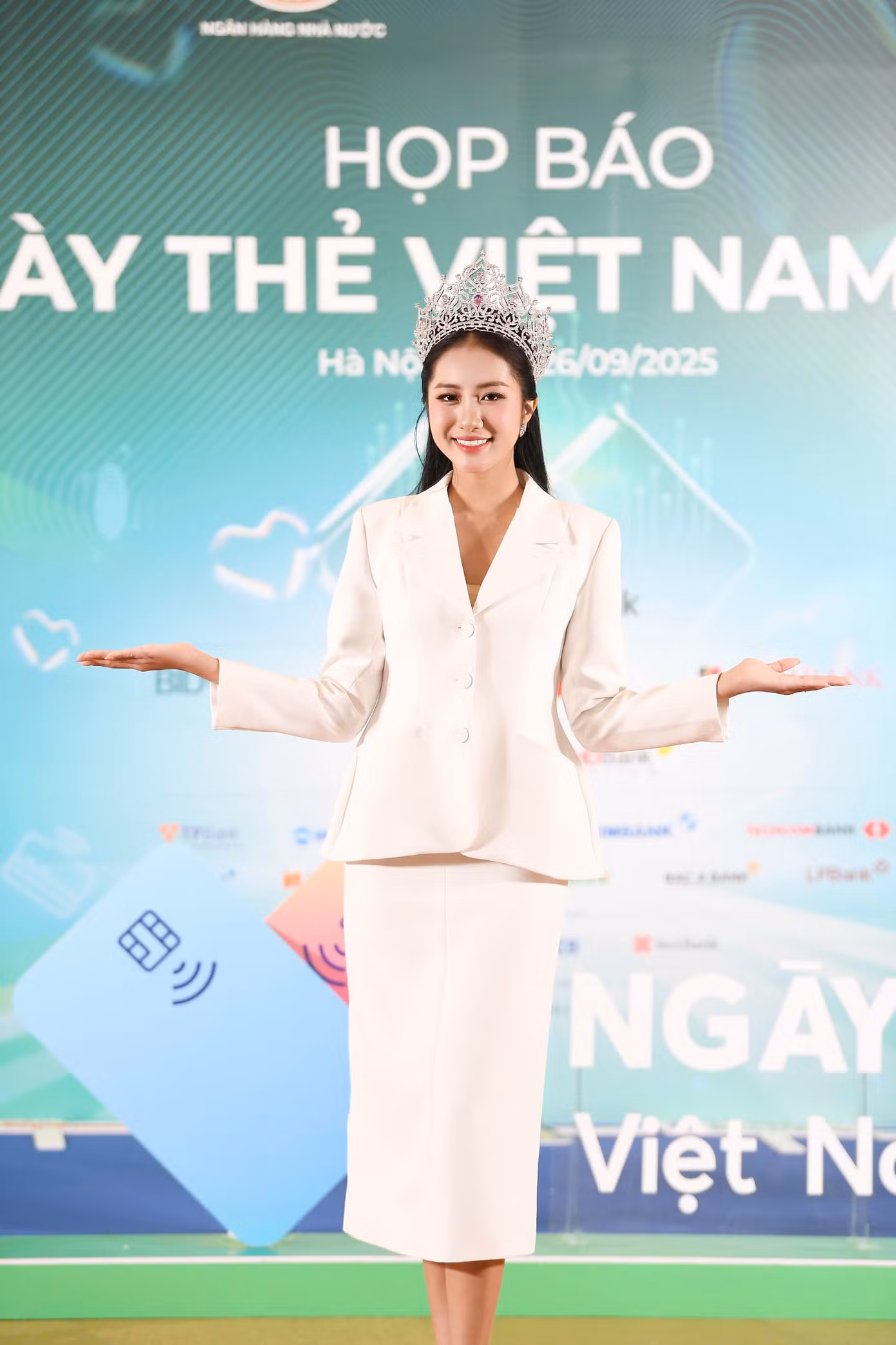 cd29fee110d19a8fc3c0.jpg