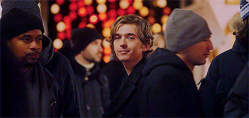 Phim hay mùa Noel: “Dash & Lily” hay câu chuyện về việc can đảm mở cửa trái tim mình ảnh 1