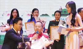 Những câu chuyện truyền cảm hứng từ mảnh đời kém may mắn