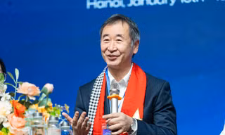 Bạn trẻ Hà Nội đối thoại về sóng hấp dẫn cùng Nobel Vật lý 2015