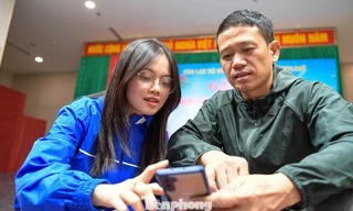 Đoàn viên, sinh viên Hà Nội miệt mài hỗ trợ 'làm sạch' dữ liệu