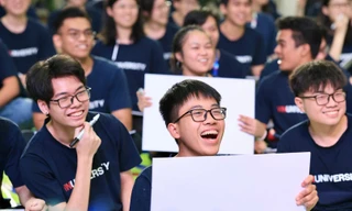 Sinh viên ba trường tranh tài tại cuộc thi ‘Rung chuông trí tuệ số’