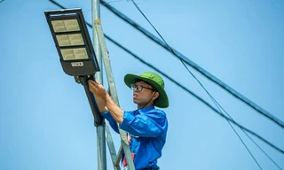Mang ánh sáng vật lý và tri thức đến vùng cao Tràng Xá