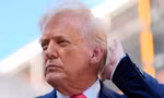 Tổng thống Mỹ Trump về thăm quê mẹ