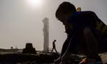 NASA nguy cơ sa lầy trong cuộc đua với Trung Quốc lên Mặt trăng