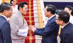 Quốc vương Bhutan và Hoàng hậu đến Hà Nội 