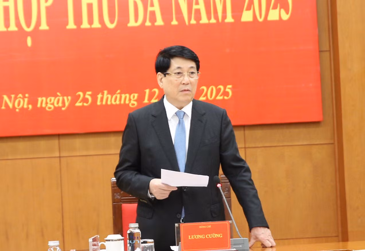 2512ctn.jpg