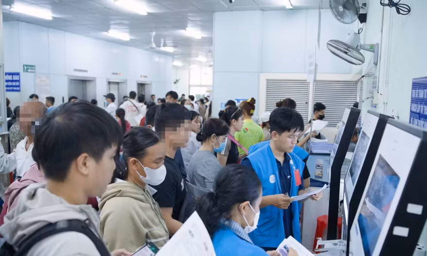 Bệnh viện Chợ Rẫy tăng giá nhiều dịch vụ khám chữa bệnh từ 1/10