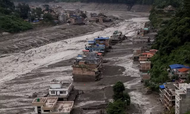 Bộ Ngoại giao thông tin tình hình công dân Việt Nam sau lũ quét ở biên giới Nepal – Trung Quốc