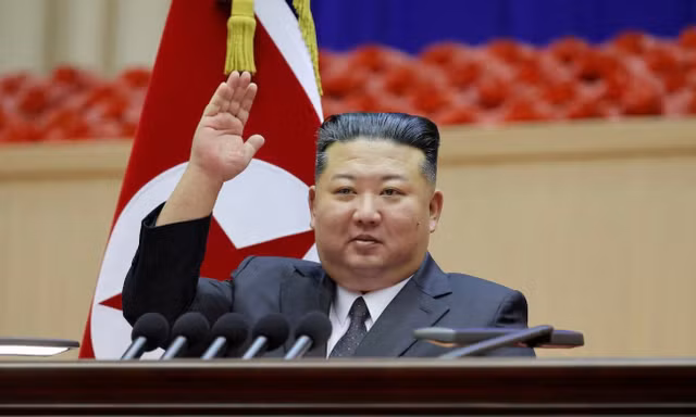 Triều Tiên dồn dập phô diễn hỏa lực, Chủ tịch Kim Jong Un tuyên bố tham vọng thống trị công nghệ UAV