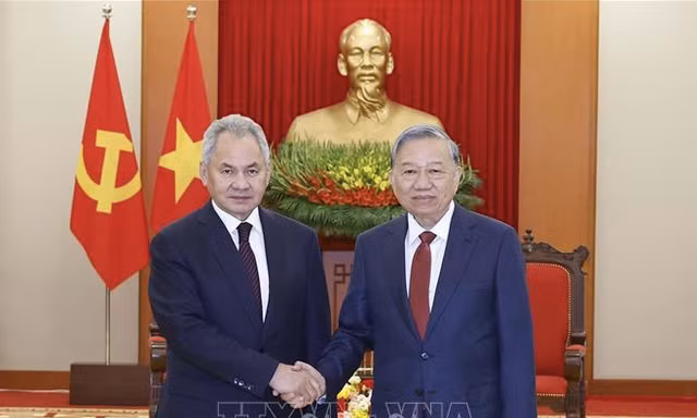 Tổng Bí thư Tô Lâm tiếp Thư ký Hội đồng An ninh Liên bang Nga