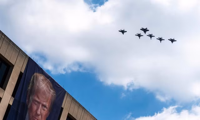 Kế hoạch phát biểu mừng Quốc khánh Mỹ của Tổng thống Trump gặp trục trặc