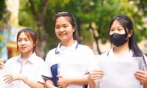 Điểm thi tốt nghiệp môn Toán ở Tuyên Quang bất thường ra sao?